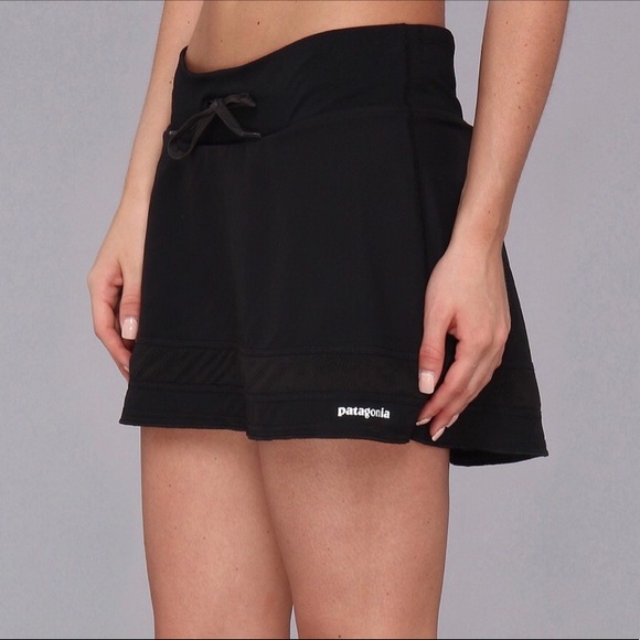 Patagonia Pants - Patagonia Women's Black Strider Skirt XS